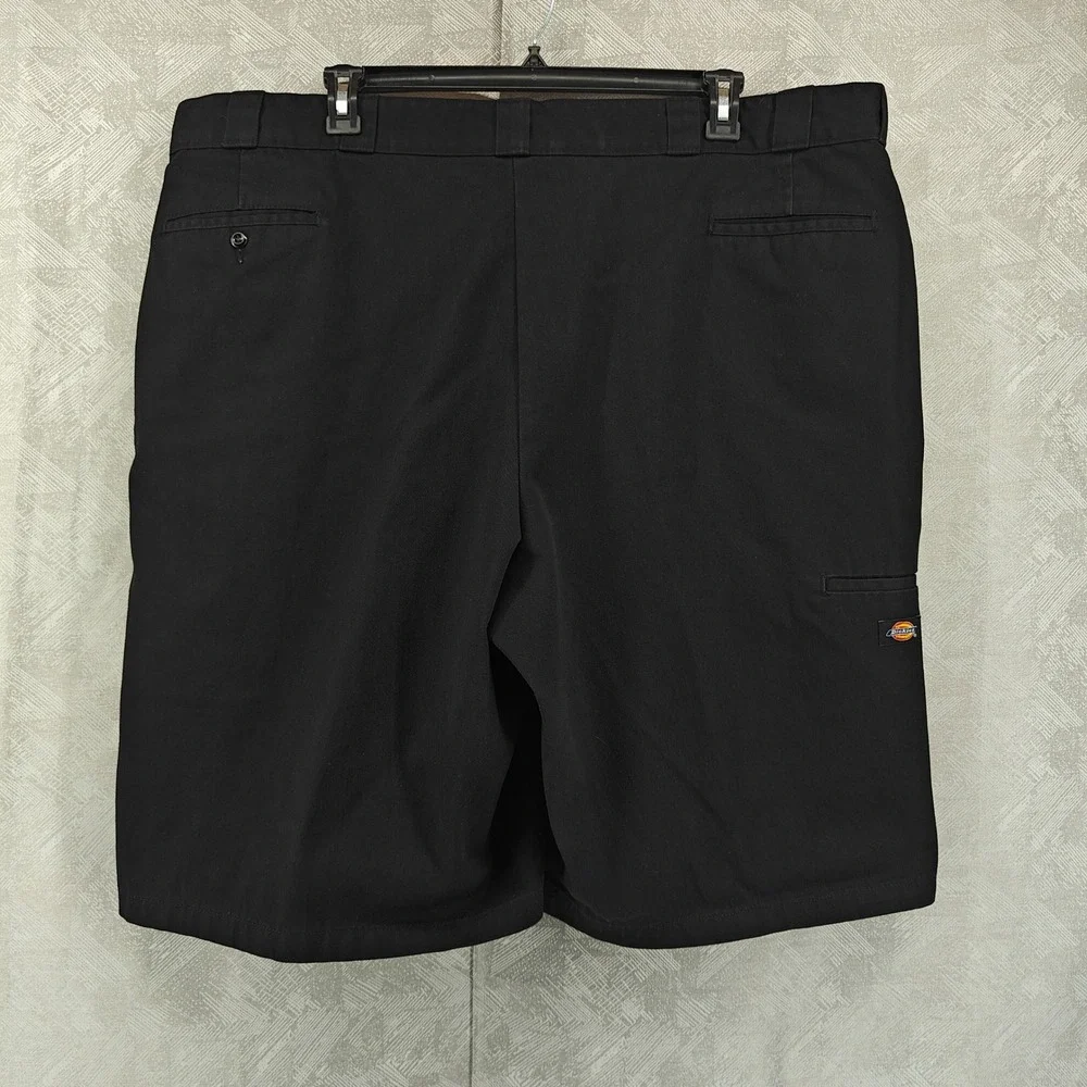 Dickies Loose Fit Shorts Mens 48 Black Multi Pocket Workwear Cargo Flat Front